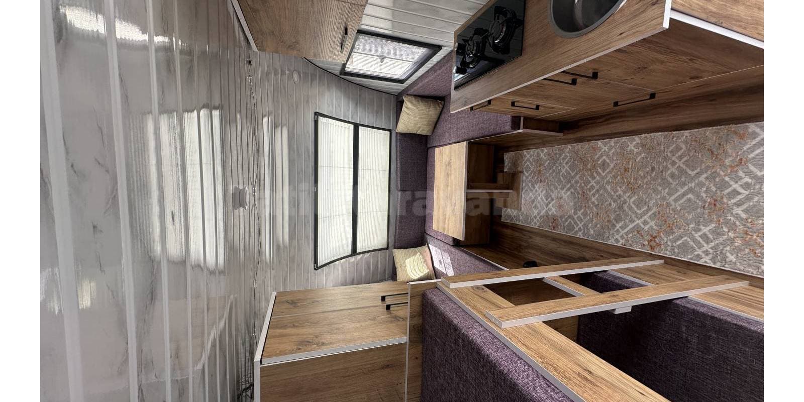 ÇANAKKALEDE 2023 MODEL 4 KİŞİLİK ÇEKME KARAVAN - Görsel 9