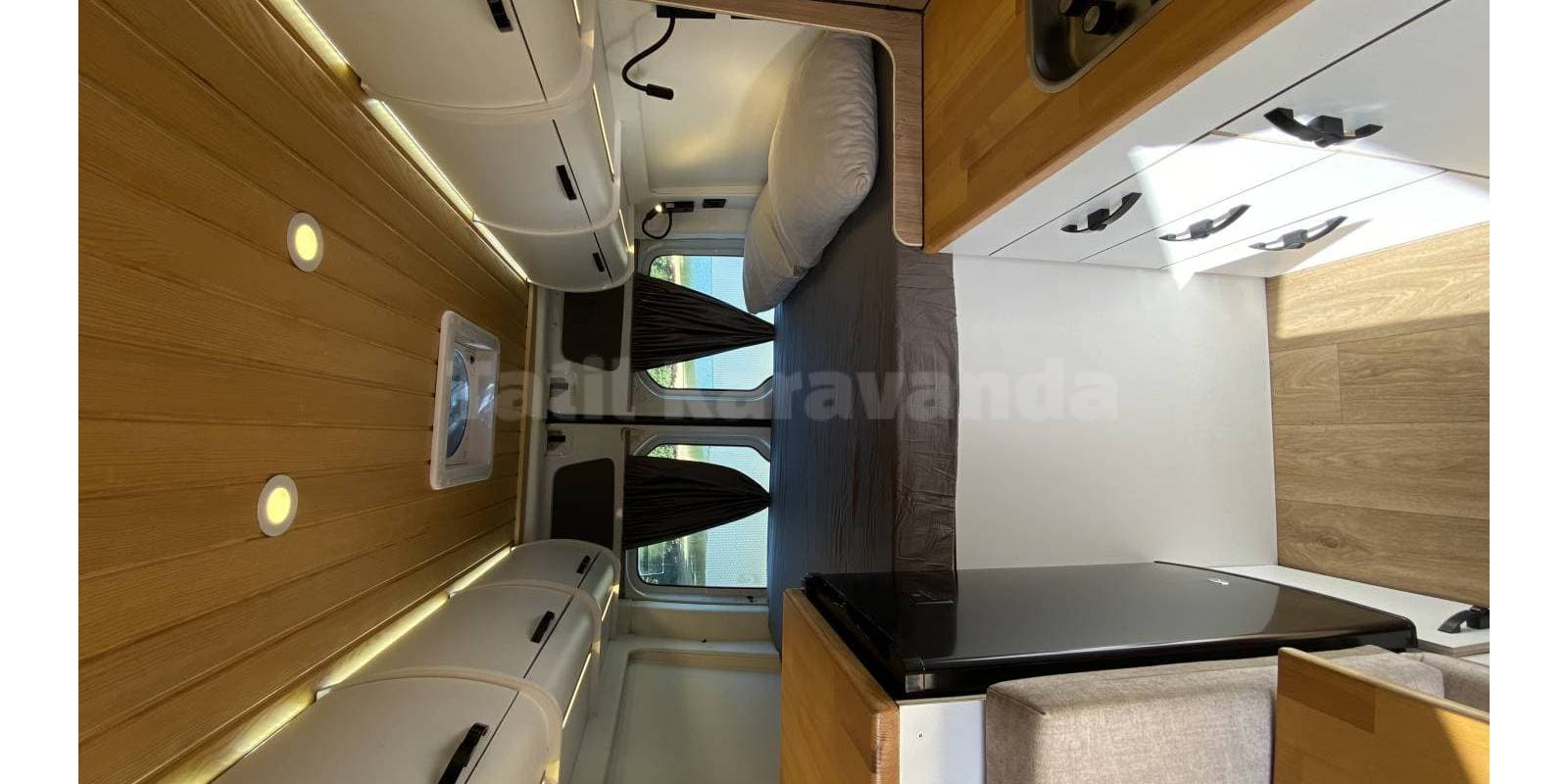 İstanbul Kartal 2023 Yapımı Kiralık Karavan - Görsel 12